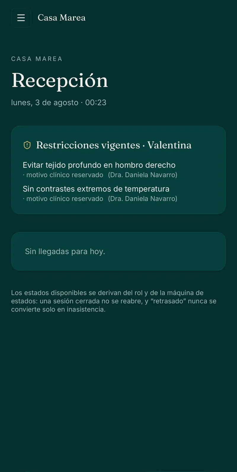 Recepción de AMIA Wellness: restricciones clínicas vigentes de un miembro visibles para el equipo, sin revelar el motivo médico.